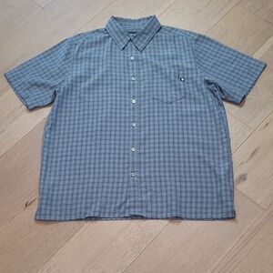 EUC Marmot Grey/Blue Plaid Short Sleeve Shirt Men's L Button Up Shirt